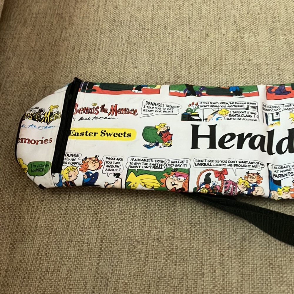 Herald-journal newspaper holder or bag - Picture 2 of 3